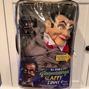 Slappy dummy,Ventriloquist doll, “star of goosebumps”
